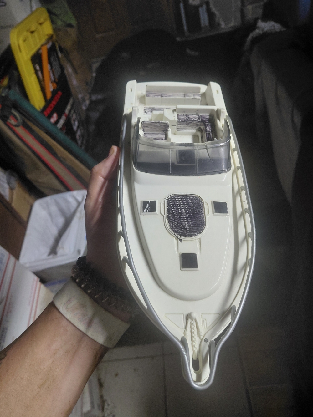 vintage 1999 nylint "Caribic Star" or similar "Super Cruiser" model. speed boat